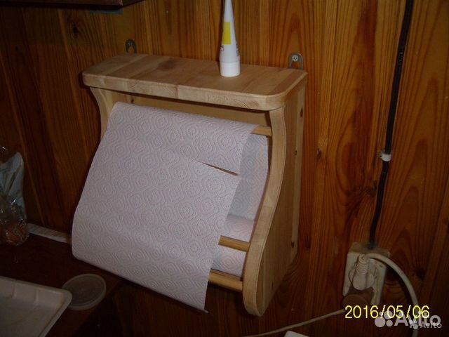 Подставка для бумажных полотенец, диспенсер