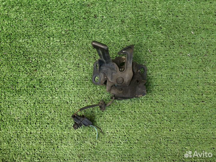 Замок капота Honda Civic FD