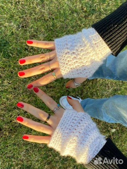 Вязаные перчатки митенки на заказ