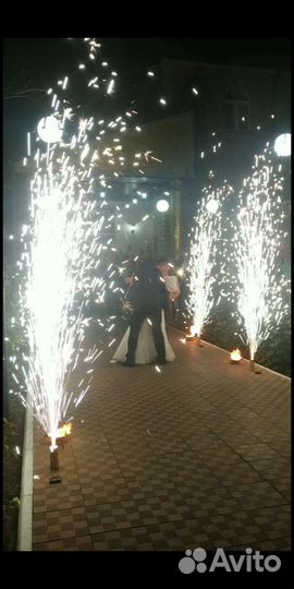 Холодные фонтаны на свадьбу