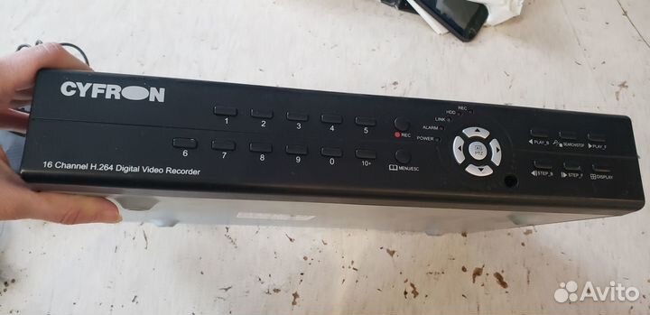 Видеорегистратор Cyfron 16 каналов, формат H.264