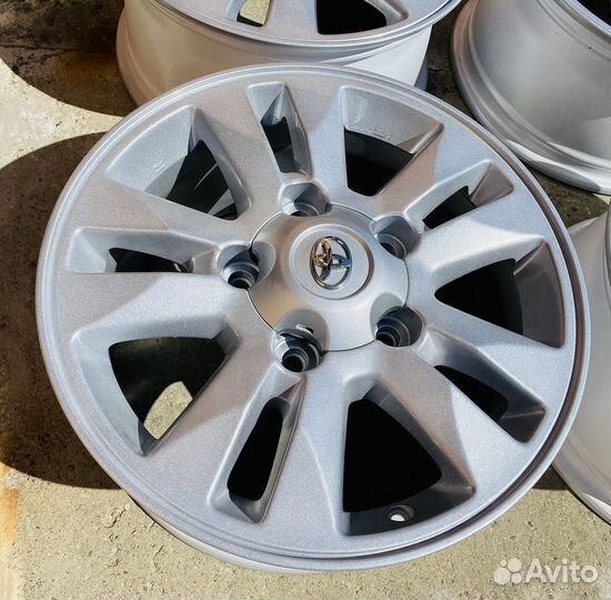 Диски toyota land cruiser 200 R17