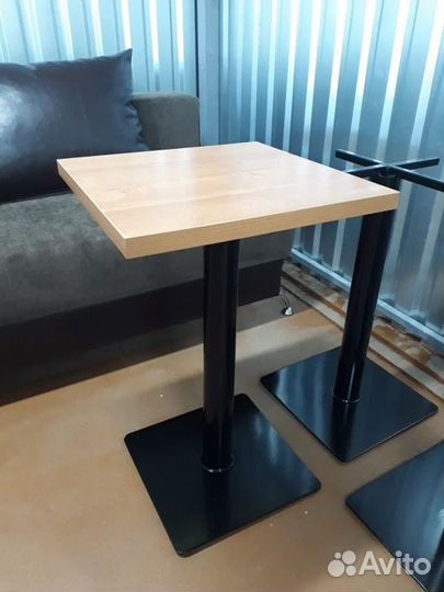 Столы для ресторанов и кафе