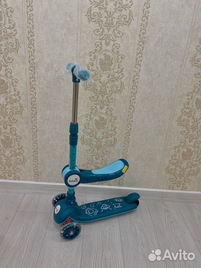 Новый Самокат-кикборд музыкальный, светящийся