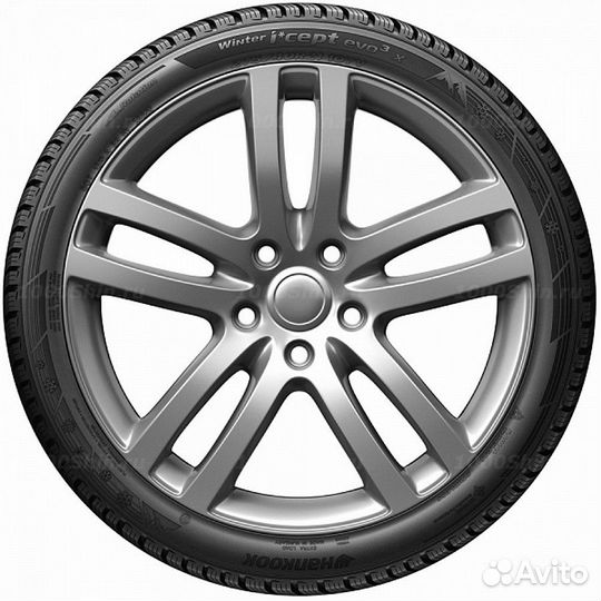 Hankook Winter I'Cept Evo 3 W330A 295/40 R20 110V