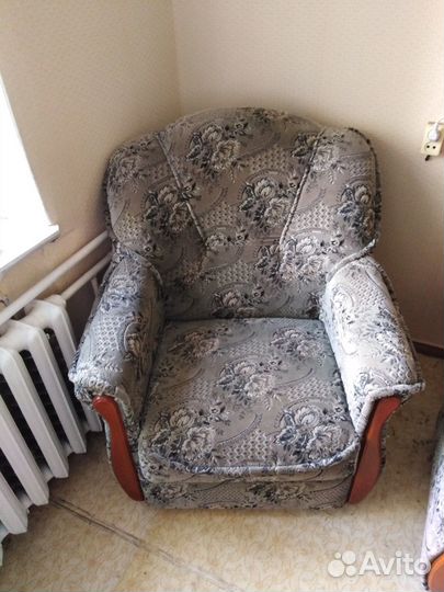 Диван и 2 кресла