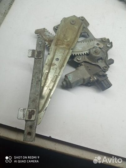 Стеклоподъемник задний правый Mitsubishi Lancer 10