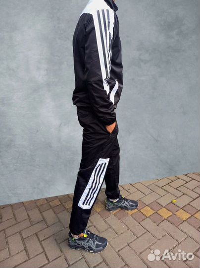 Спортивные костюмы Adidas