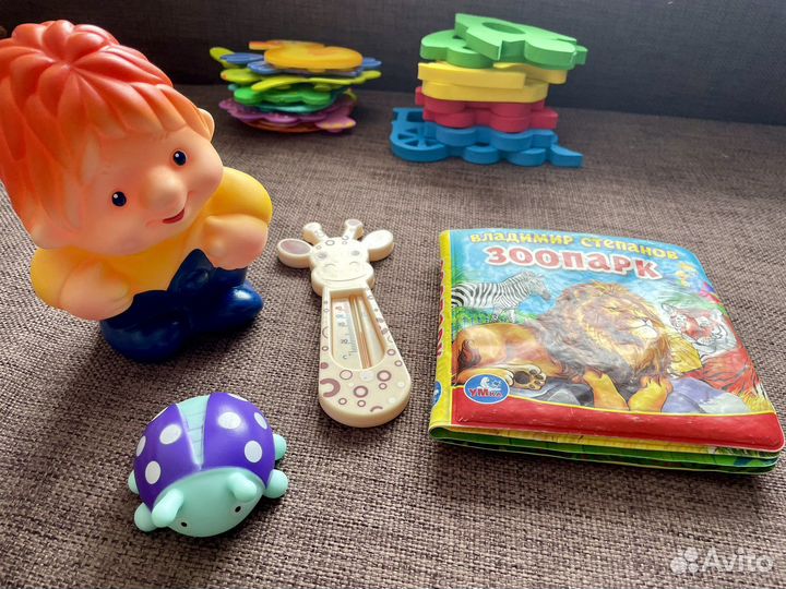 Игрушки для ванной мини коврики и пр