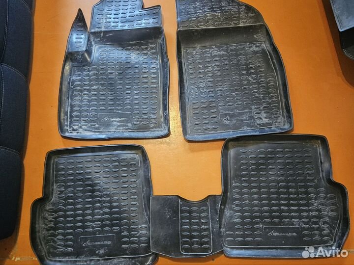 Коврики Ford fiesta mk5