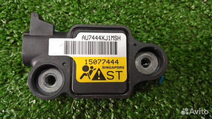 Датчик airbag передний Chevrolet Trailblazer LL8
