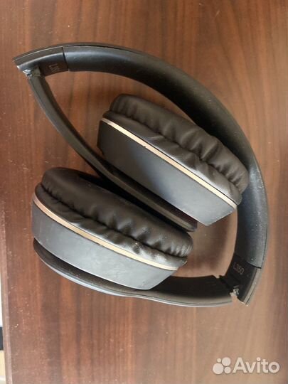 Беспроводные наушники