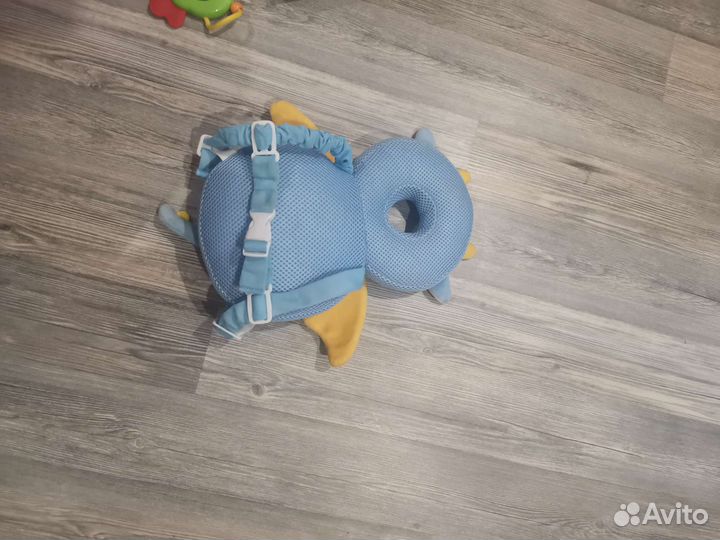 Защитный рюкзачок для малыша