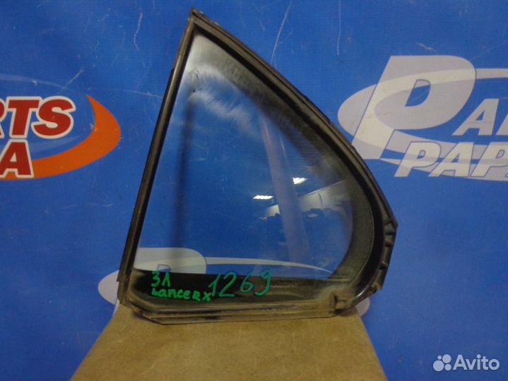 Стекло двери заднее левое Mitsubishi Lancer 10 1.5