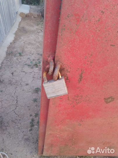 Шкаф стальной