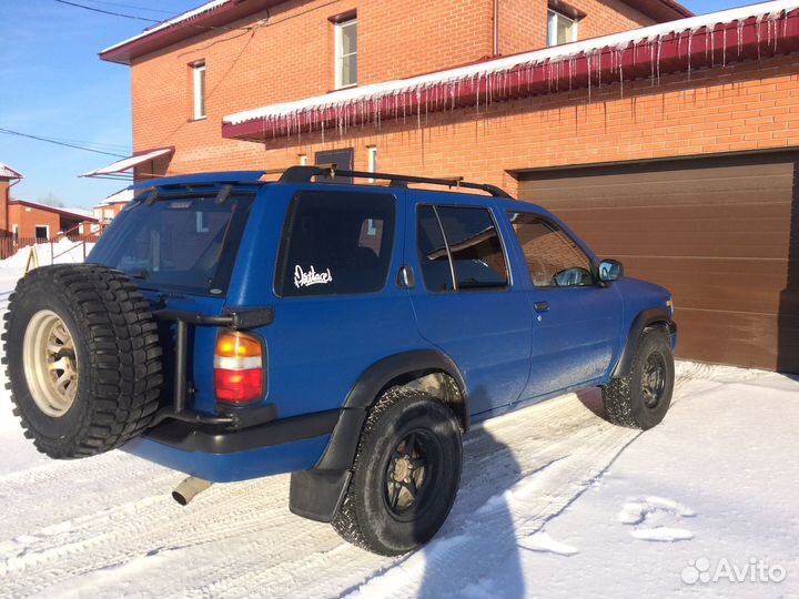Спойлер Nissan Terrano