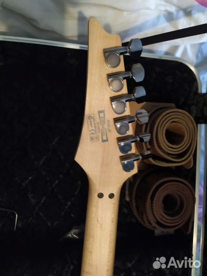 Электрогитара ibanez