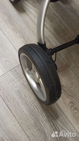 Коляска mima xari 3в1