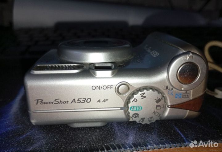 Компактный фотоаппарат