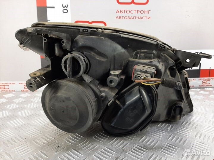 Фара передняя для Opel Signum 93171428