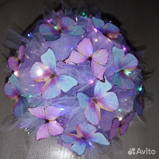 Букет бабочек светящихся