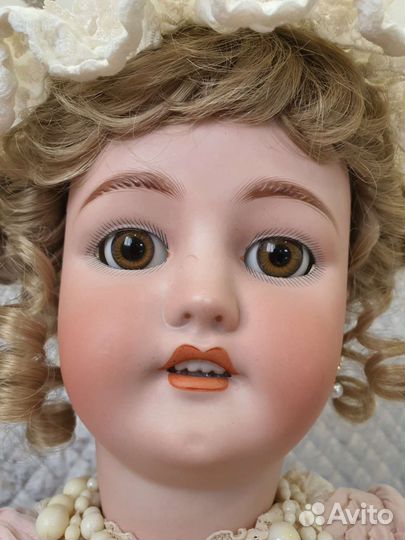 Антикварная кукла