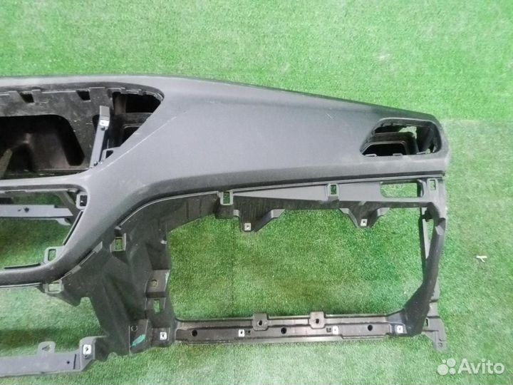 Торпедо Hyundai Solaris