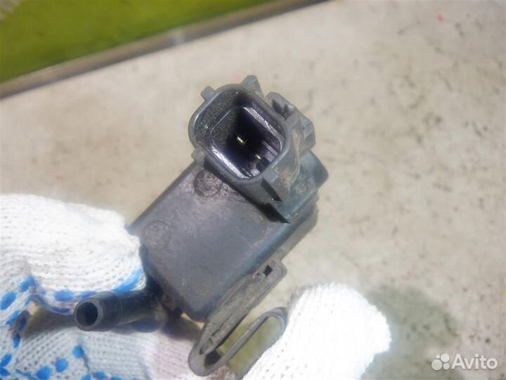 Клапан вентиляции топливного бака Форд Фокус 1