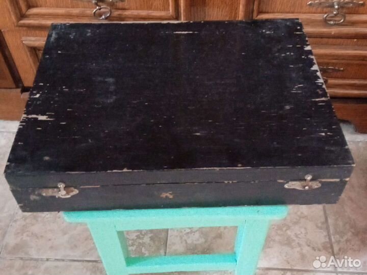 Чемоданчик, дерево. Размер 40*30*7, 5 см. 1964 г