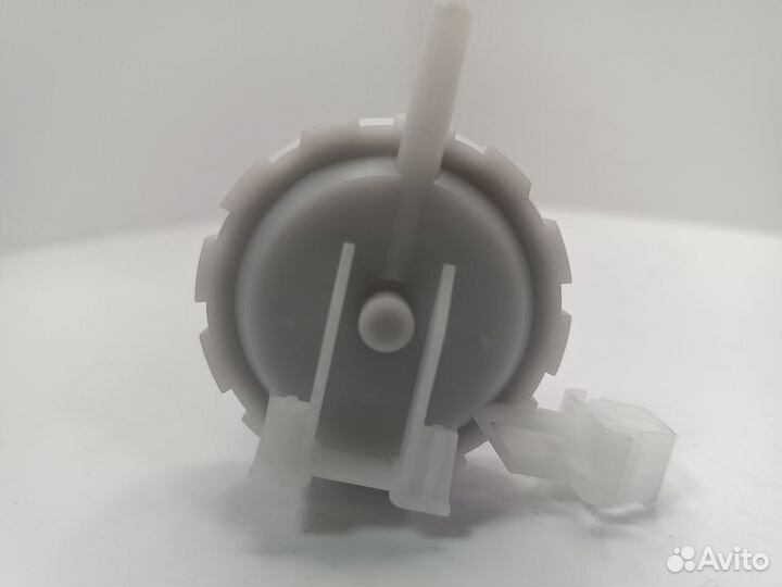 Датчик уровня воды (Прессостат) стиральной машины