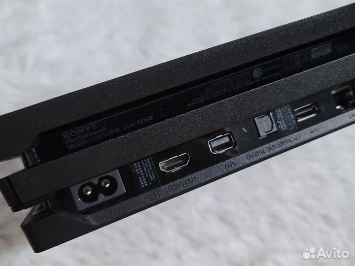 PS4 Pro 1Tb 7208 + Fortnite. PSN и онлайн работают