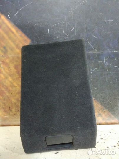 Обшивка багажника правая Audi Allroad C5 BES 2003