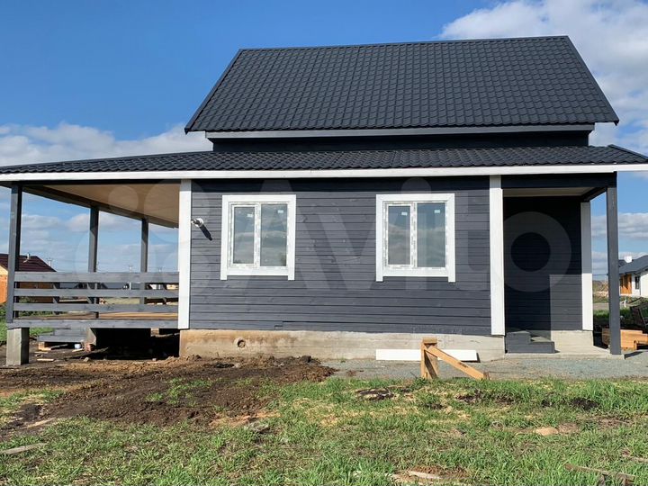 Дом 159 м² на участке 8 сот.