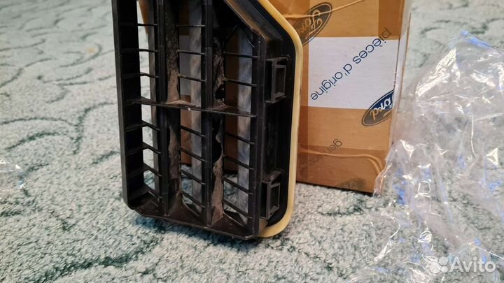 Клапан вентиляции форд фокус 3 хечбек правый