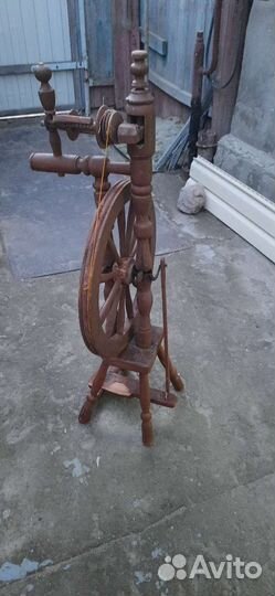 Прялка деревянная старинная
