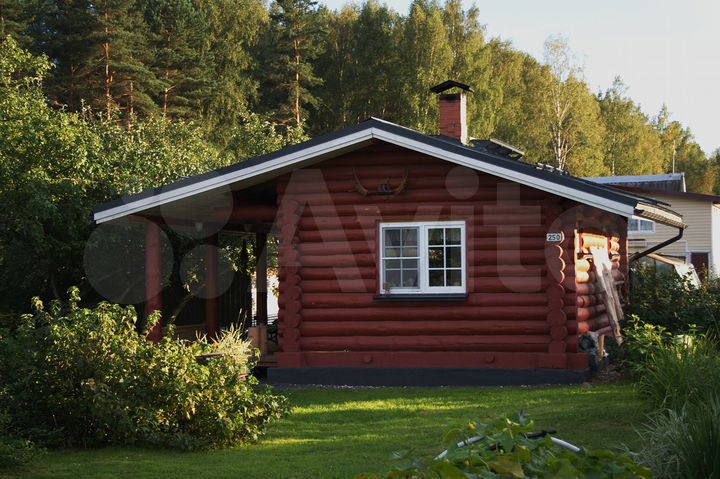 Дом 32 м² на участке 9 сот.