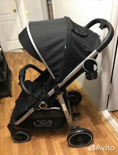 Прогулочная коляска