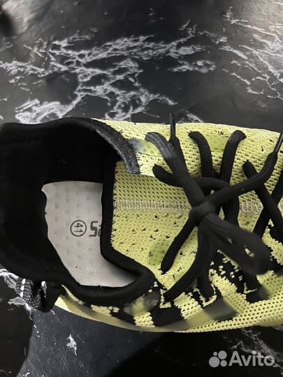 Кроссовки мужские изики