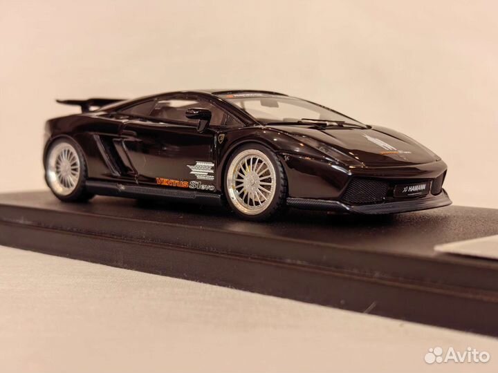 Модель Lamborghini gallardo 1/43 от Looksmart