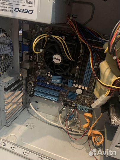 Компьютер с монитором