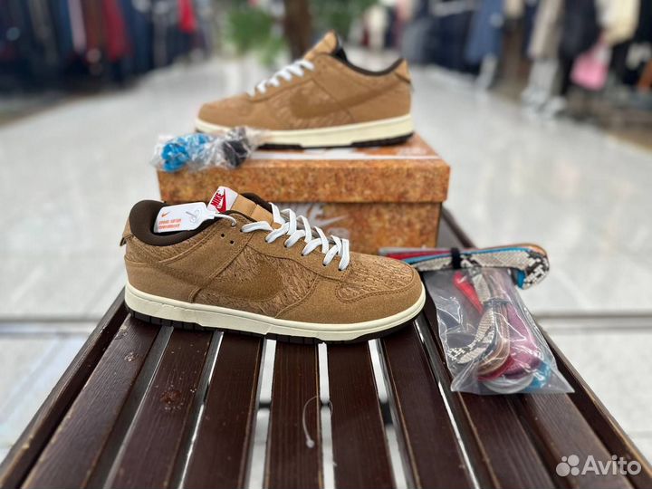 Кроссовки Nike SB Dunk Low