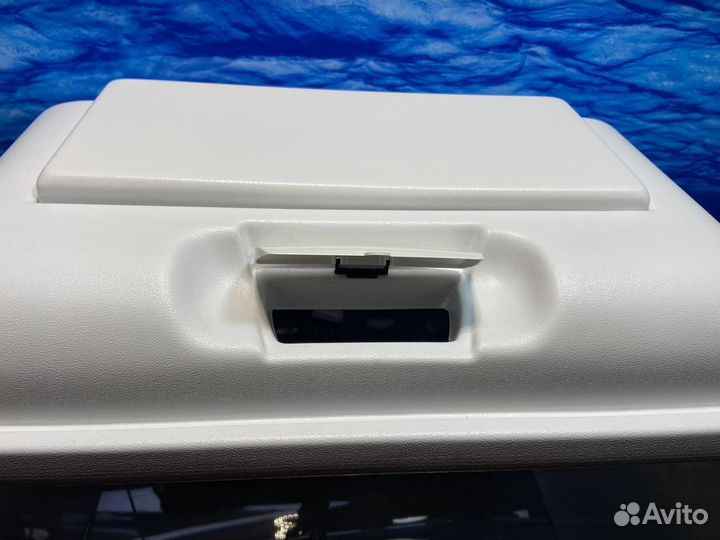 50 л. Новый с крышкой