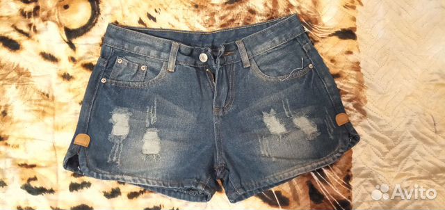 Шорты новые