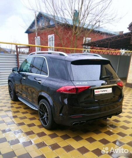 Диффузор с насадками 63 AMG на GLE-Class V167