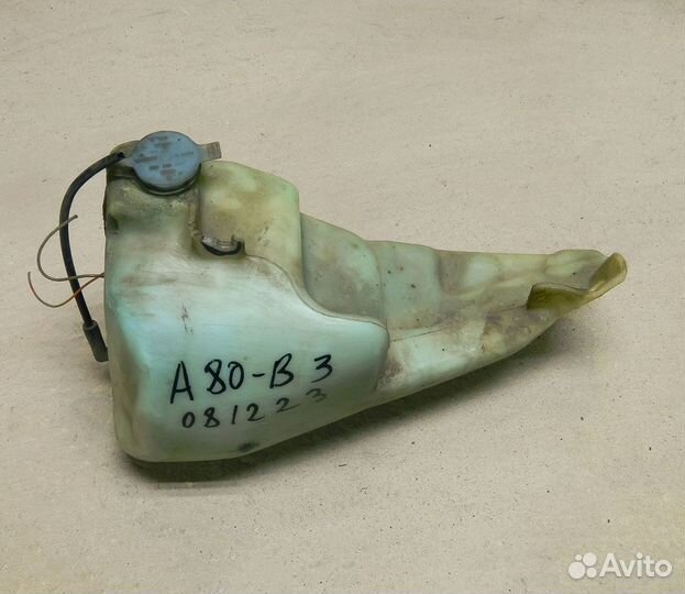 Бачок омывателя Audi 80 B3 (недочеты)