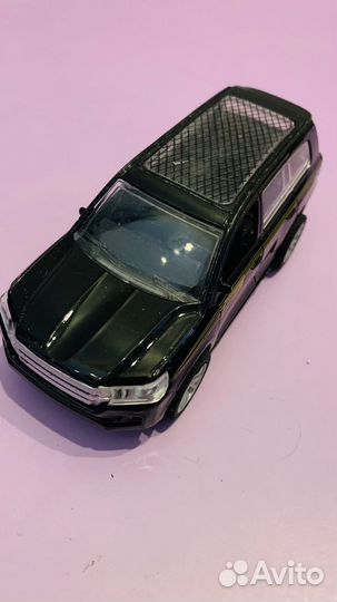 Коллекционная машинка