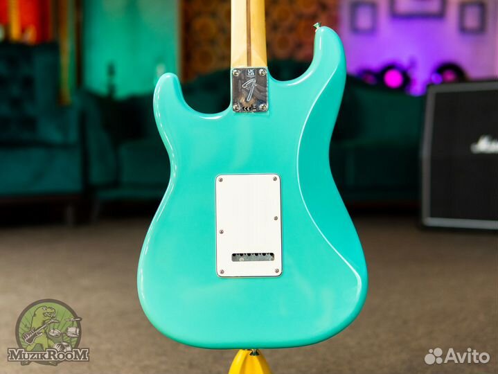 Fender Player Stratocaster HSS Sea Foam Green