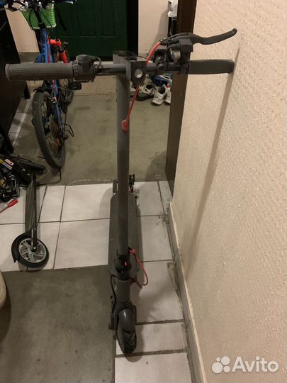 Электросамокат hoverbot