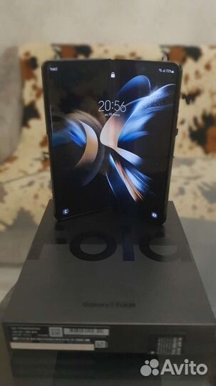 Samsung galaxy z fold 4
