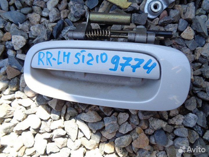 Ручка двери внешняя задняя левая Toyota Premio